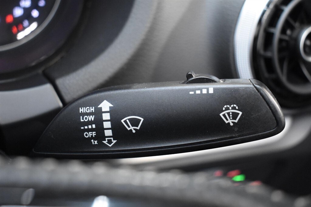 Used Audi Cabriolet 2015 for sale - 76339049: Photo 77