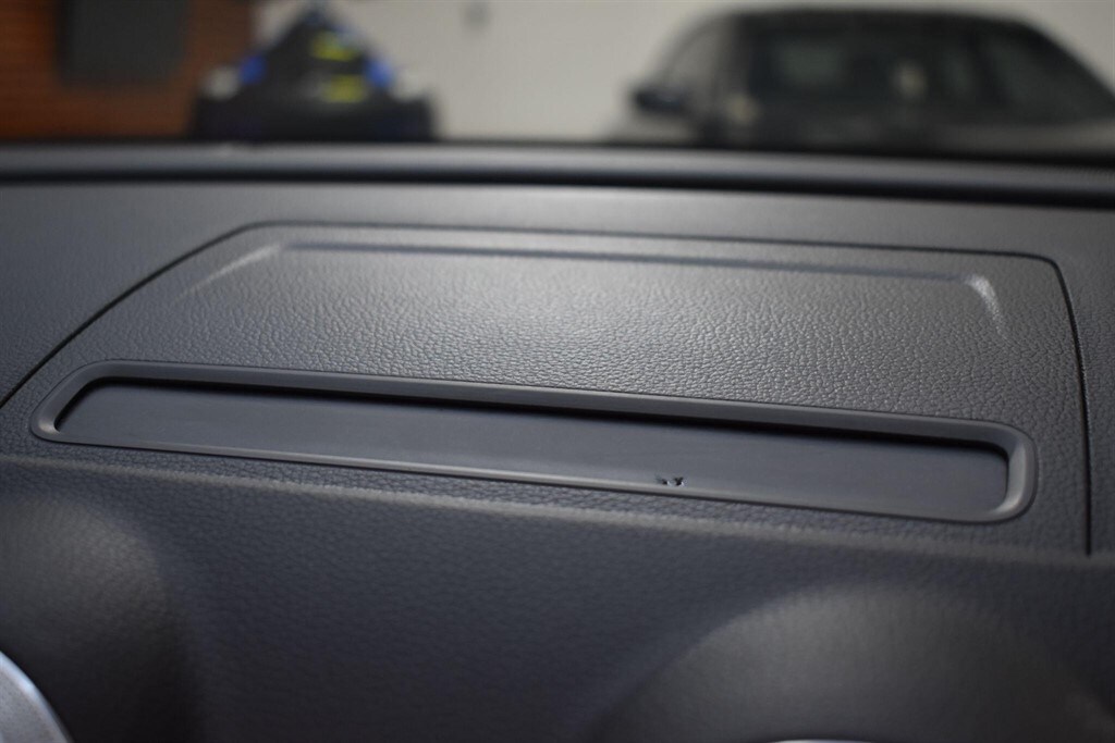 Used Audi Cabriolet 2015 for sale - 76339049: Photo 85