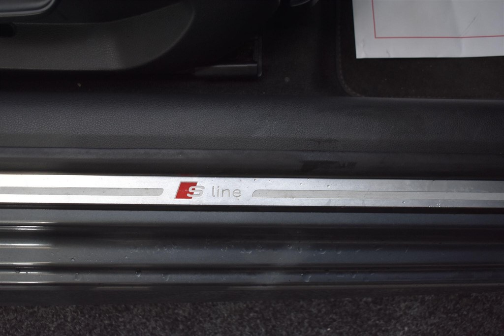 Used Audi Cabriolet 2015 for sale - 76339049: Photo 93