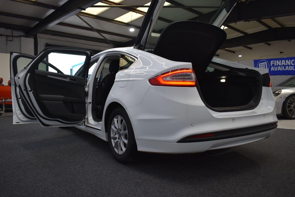 Used Ford Mondeo 2015 for sale - 77653362: Photo 13