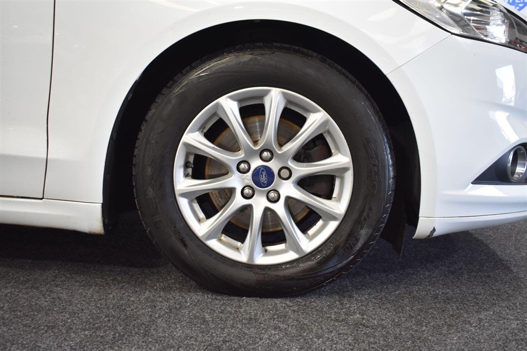 Used Ford Mondeo 2015 for sale - 77653362: Photo 17