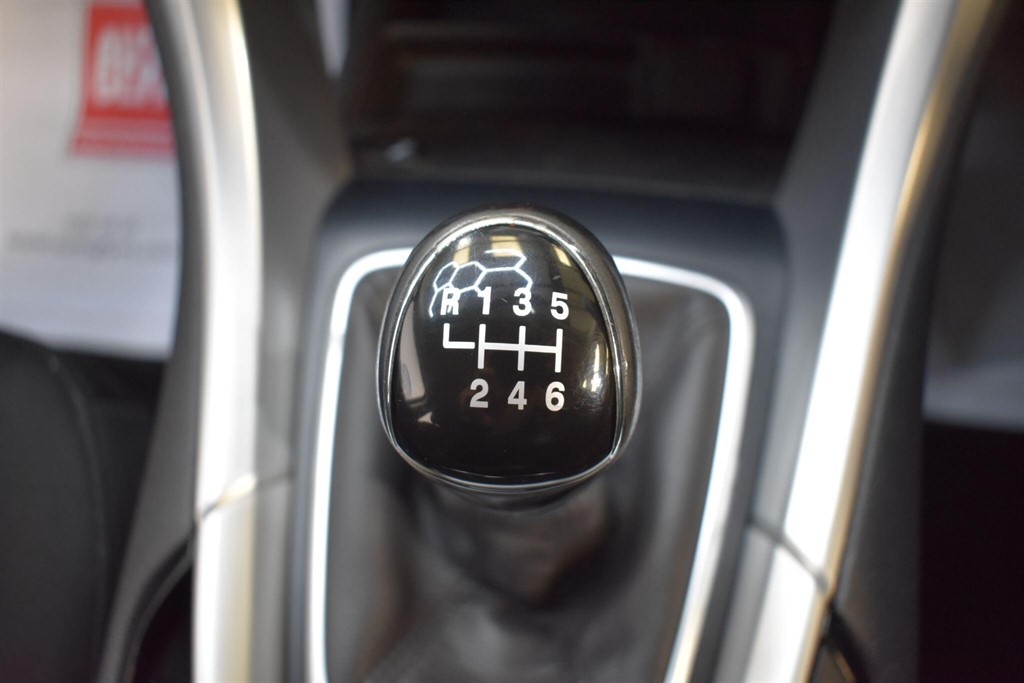 Used Ford Mondeo 2015 for sale - 77653362: Photo 58