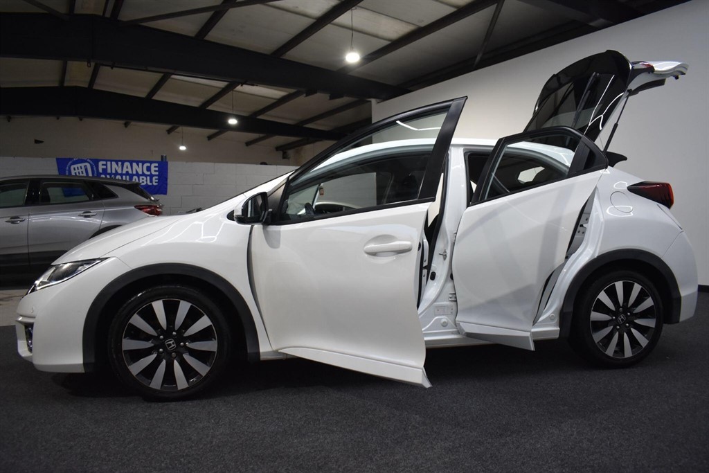 Used Honda Civic 2016 for sale - 77225429: Photo 12