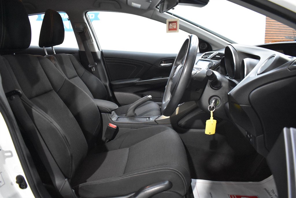 Used Honda Civic 2016 for sale - 77225429: Photo 30