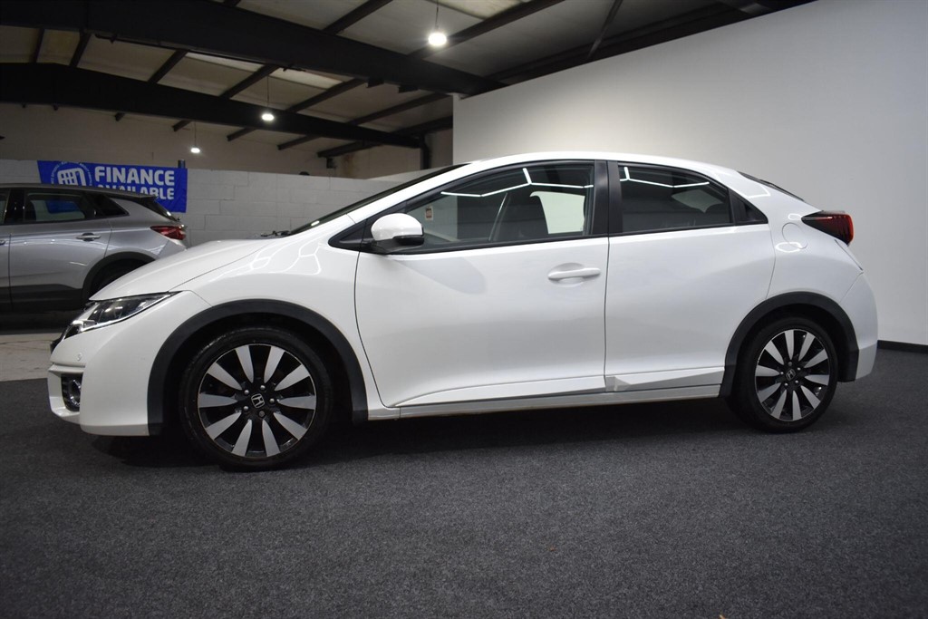 Used Honda Civic 2016 for sale - 77225429: Photo 4
