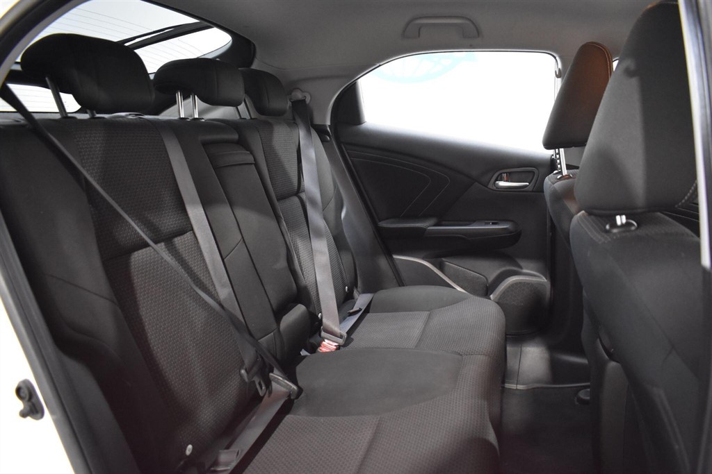 Used Honda Civic 2016 for sale - 77225429: Photo 40