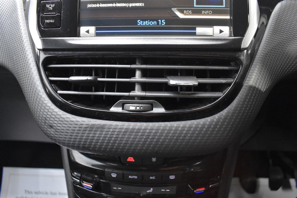 Used Peugeot 2008 2014 for sale - 77339771: Photo 56