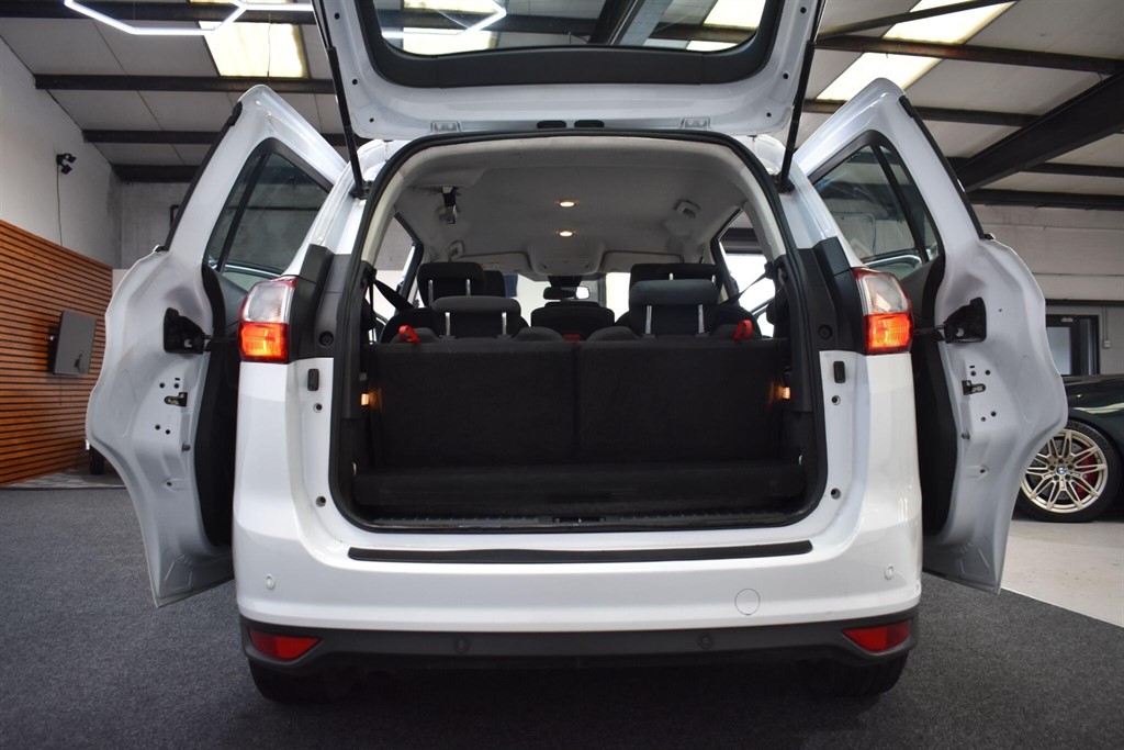 Used Ford Grand C-Max 2016 for sale - 77393651: Photo 14