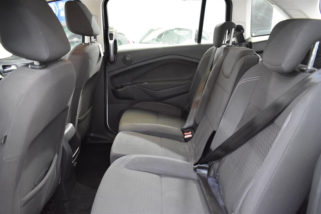 Used Ford Grand C-Max 2016 for sale - 77393651: Photo 36