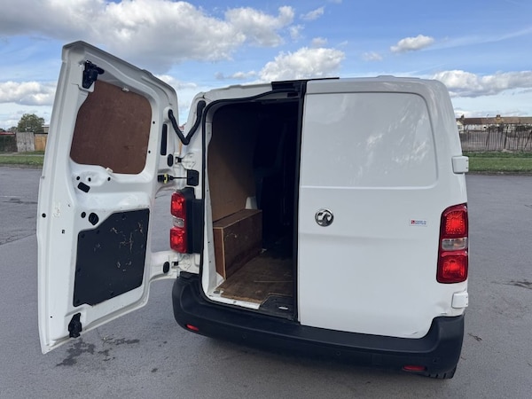 Used Vauxhall Vivaro 2021 for sale - 75966802: Photo 24