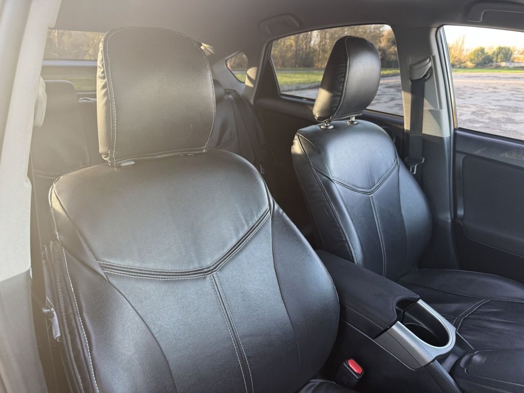 Used Toyota Prius 2015 for sale - 76546896: Photo 22