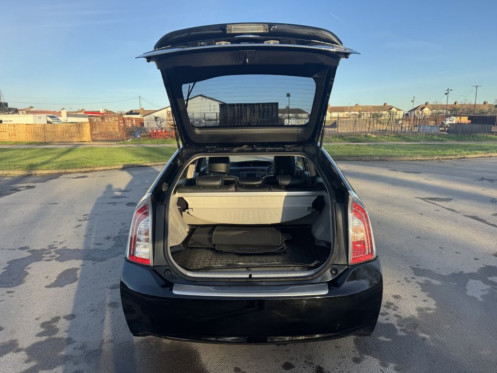 Used Toyota Prius 2015 for sale - 76546896: Photo 29