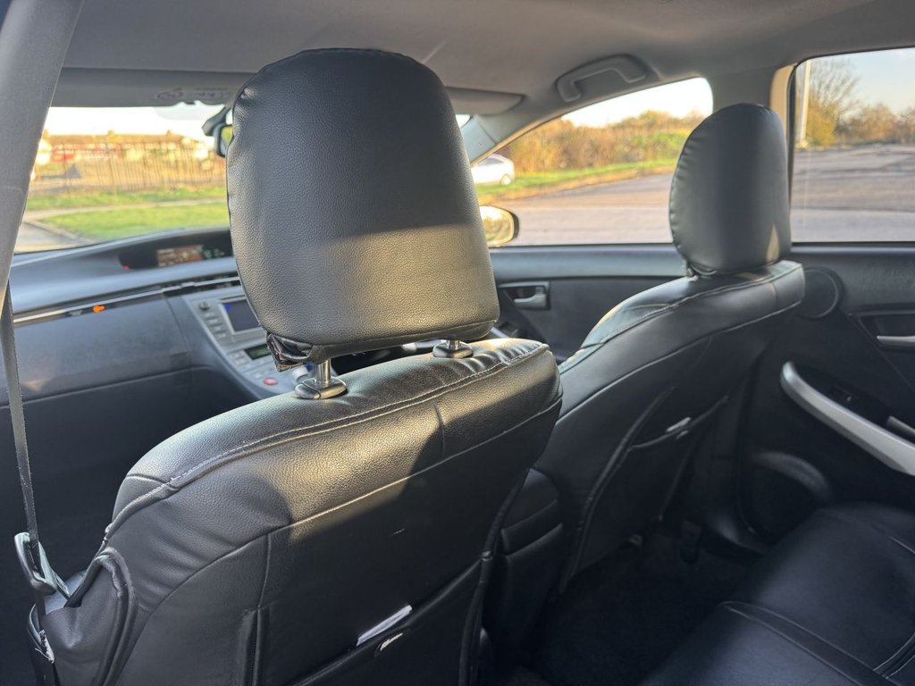 Used Toyota Prius 2015 for sale - 76546896: Photo 35