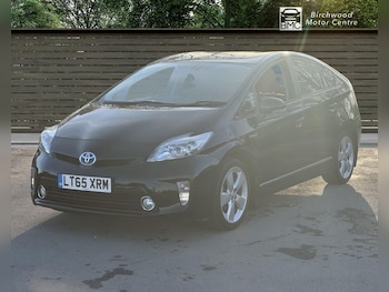 Used Toyota Prius 2015 for sale - 76546896: Photo