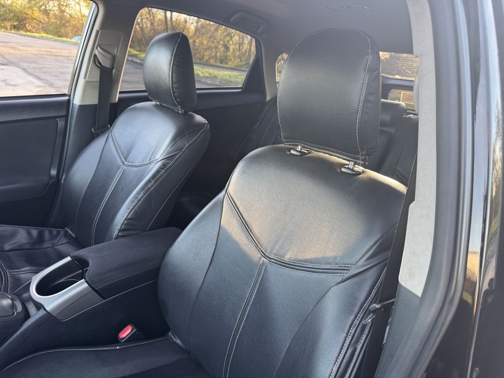 Used Toyota Prius 2015 for sale - 76546896: Photo 42