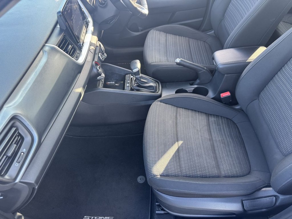 Used Kia Stonic 2024 for sale - 77327948: Photo 41