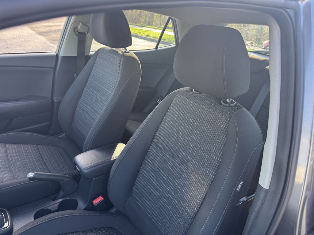 Used Kia Stonic 2024 for sale - 77327948: Photo 42