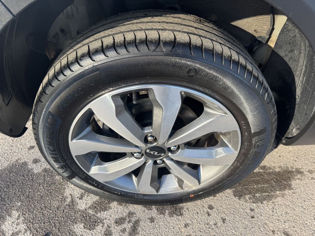 Used Kia Stonic 2024 for sale - 77327948: Photo 46