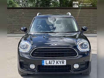 Used MINI Countryman 2017 for sale - 75831146: Photo