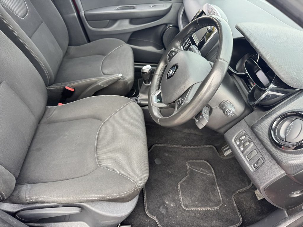 Used Renault Clio 2019 for sale - 76251691: Photo 19