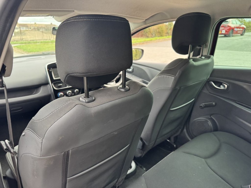 Used Renault Clio 2019 for sale - 76251691: Photo 30