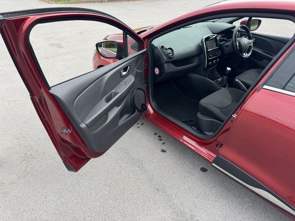 Used Renault Clio 2019 for sale - 76251691: Photo 33