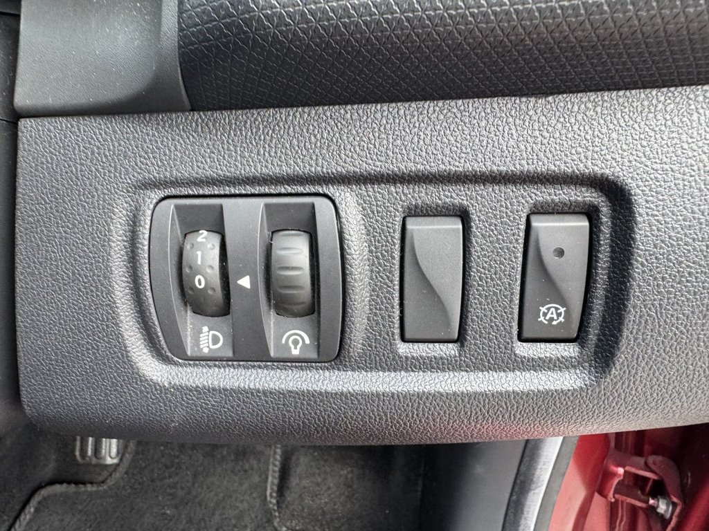 Used Renault Clio 2019 for sale - 76251691: Photo 47