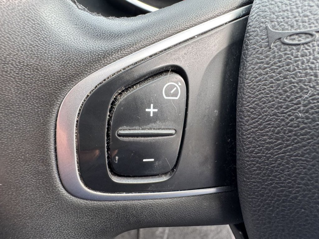 Used Renault Clio 2019 for sale - 76251691: Photo 50