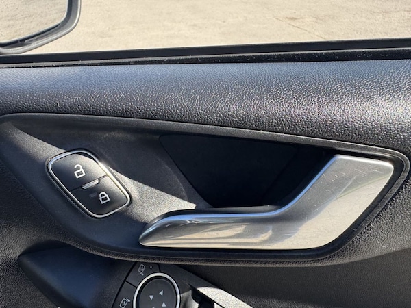 Used Ford Fiesta 2019 for sale - 76048379: Photo 39