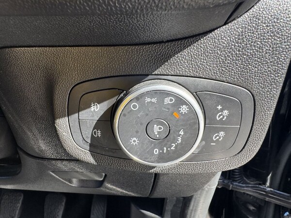 Used Ford Fiesta 2019 for sale - 76048379: Photo 41