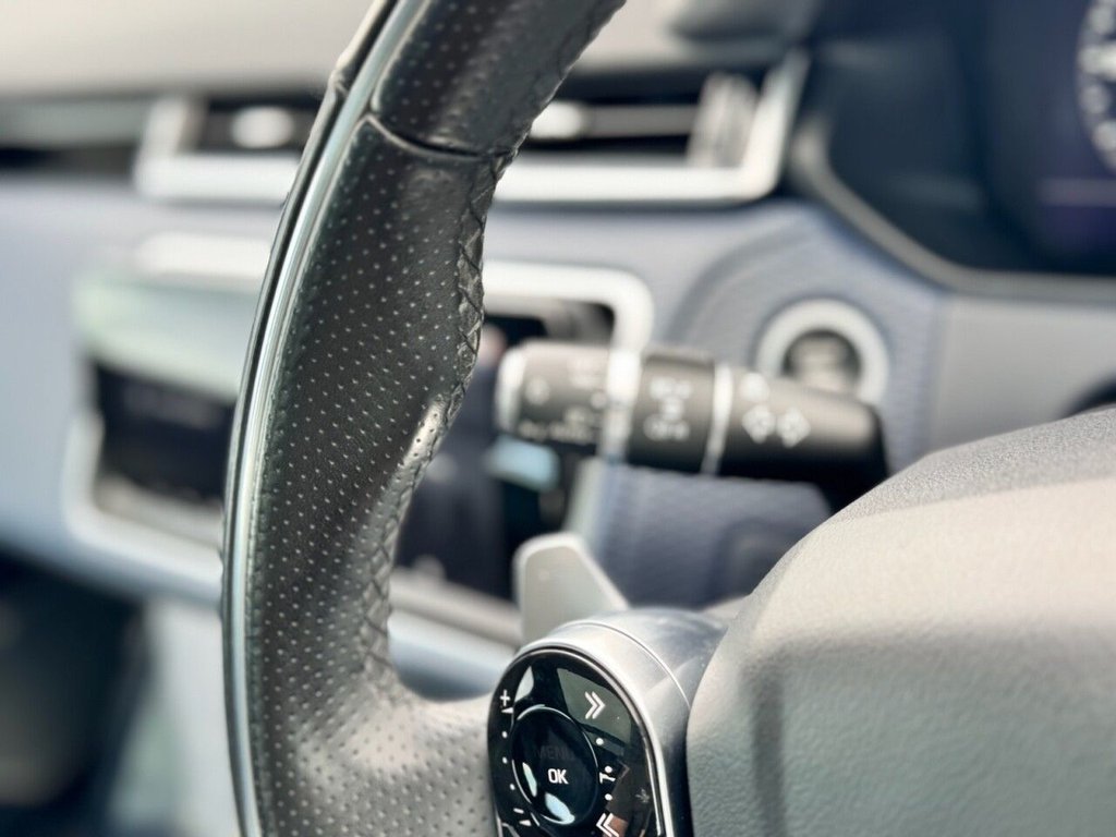 Used Land Rover Range Rover Velar 2017 for sale - 77451936: Photo 28