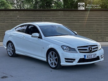 Used Mercedes-Benz C-Class 2012 for sale - 75923498: Photo