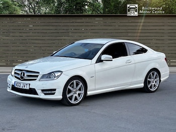 Used Mercedes-Benz C-Class 2012 for sale - 75923498: Photo