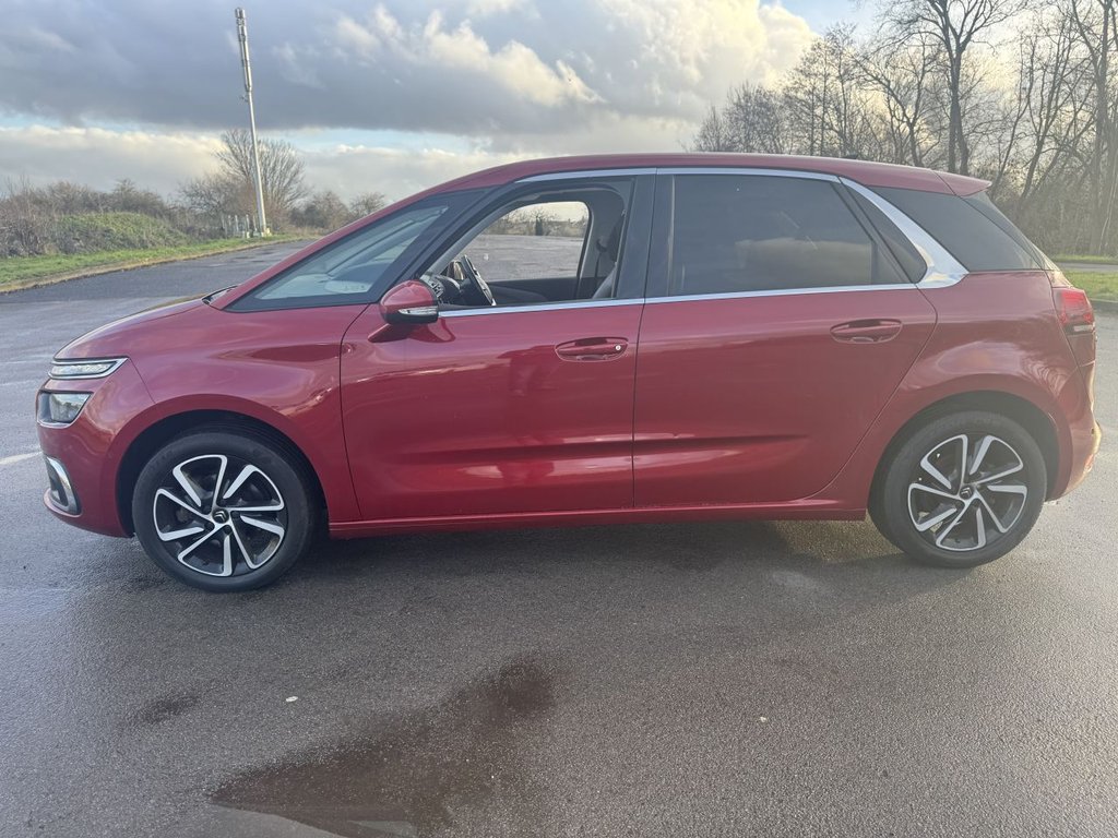 Used Citroen C4 Picasso 2018 for sale - 77133435: Photo 12