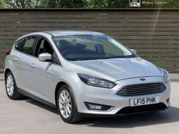 2015 (15) - 1.0T EcoBoost Titanium Hatchback 5dr Petrol Manual Euro 6 (s/s) (125 ps)