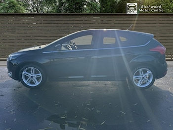 Used Ford Focus 2017 for sale - 76717199: Photo