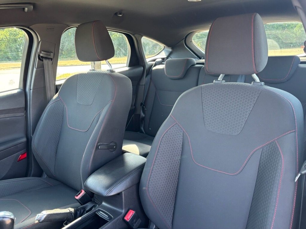Used Ford Focus 2018 for sale - 77821085: Photo 15
