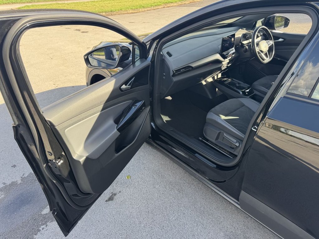 Used Volkswagen ID.4 2022 for sale - 76950759: Photo 34