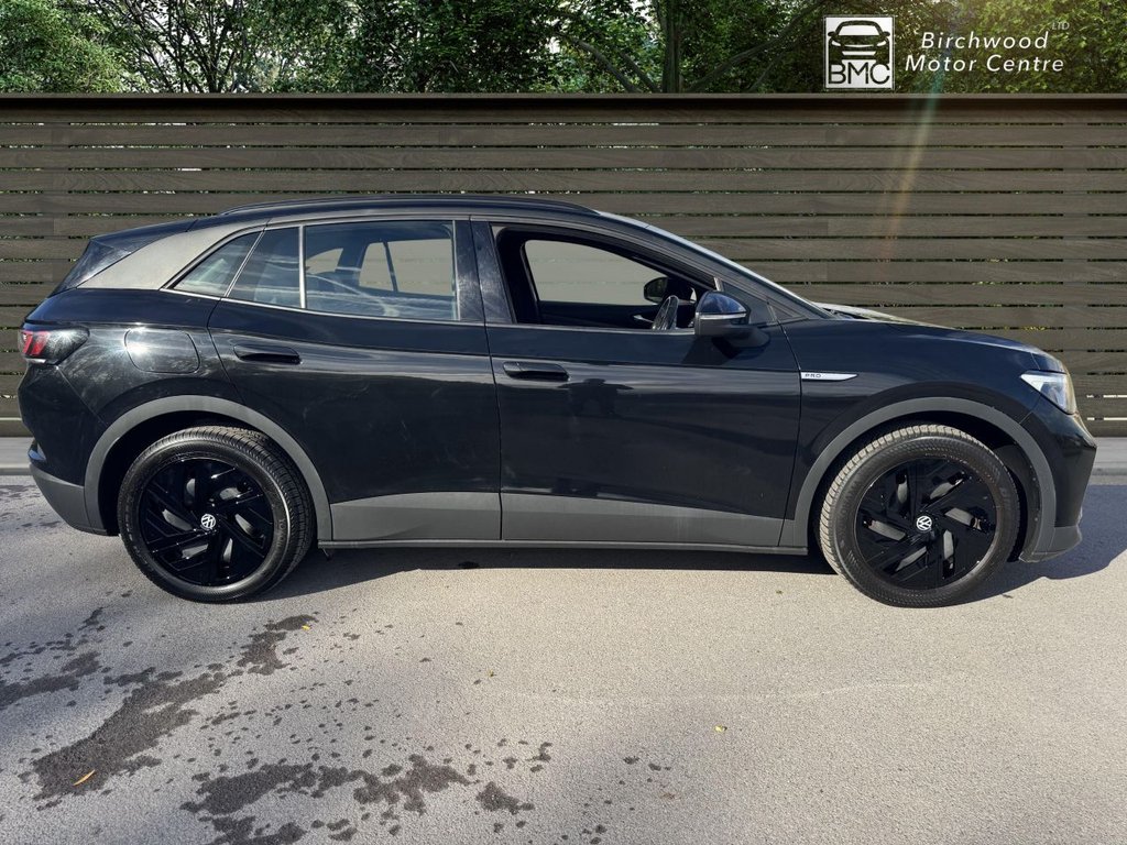 Used Volkswagen ID.4 2022 for sale - 76950759: Photo 8