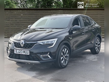 Used Renault Arkana 2023 for sale - 76345888: Photo
