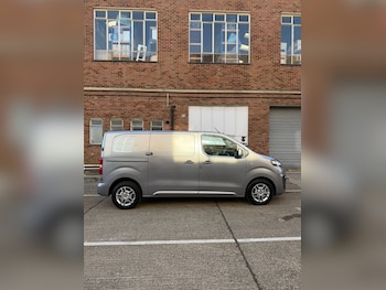 Used Vauxhall Vivaro 2020 for sale - 77806858: Photo