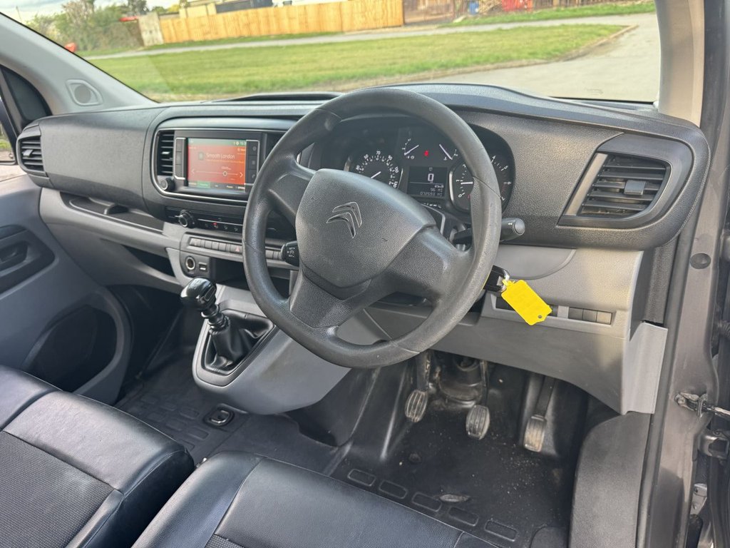 Used Citroen Dispatch 2020 for sale - 76303899: Photo 18