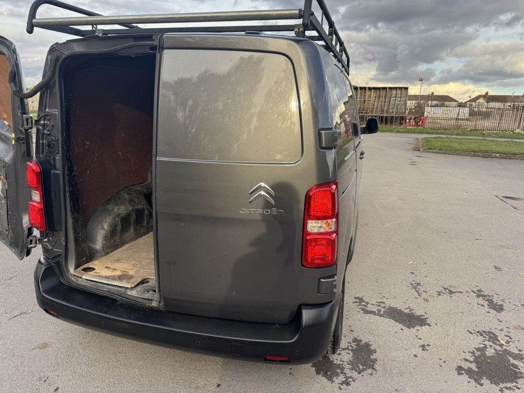 Used Citroen Dispatch 2020 for sale - 76303899: Photo 22