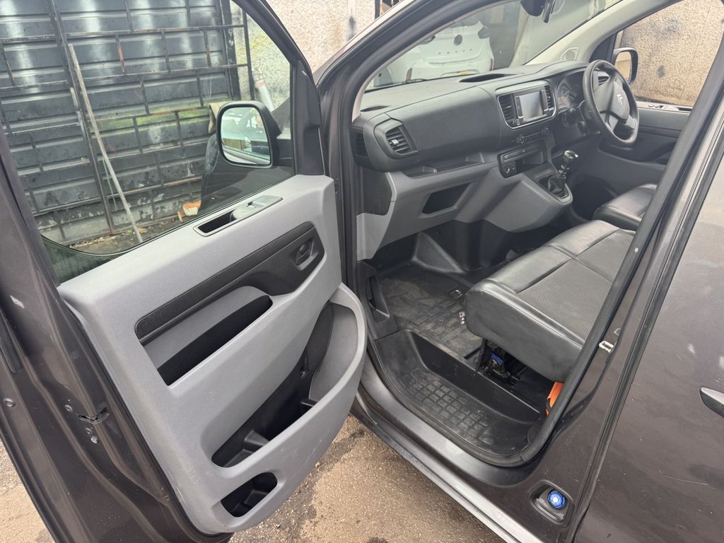 Used Citroen Dispatch 2020 for sale - 76303899: Photo 28