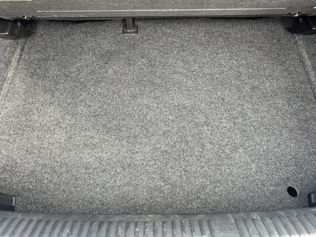 Used Volkswagen Polo 2015 for sale - 77408661: Photo 31