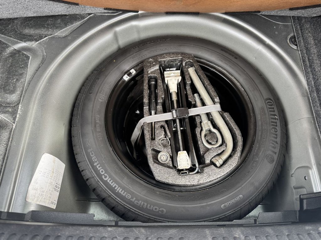 Used Volkswagen Polo 2015 for sale - 77408661: Photo 32