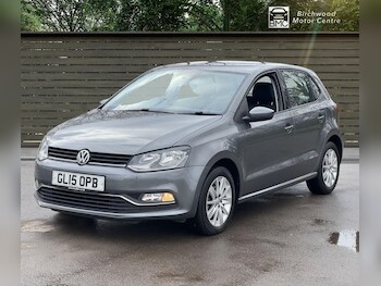 Used Volkswagen Polo 2015 for sale - 77408661: Photo