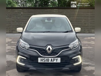 Used Renault Captur 2018 for sale - 77642991: Photo