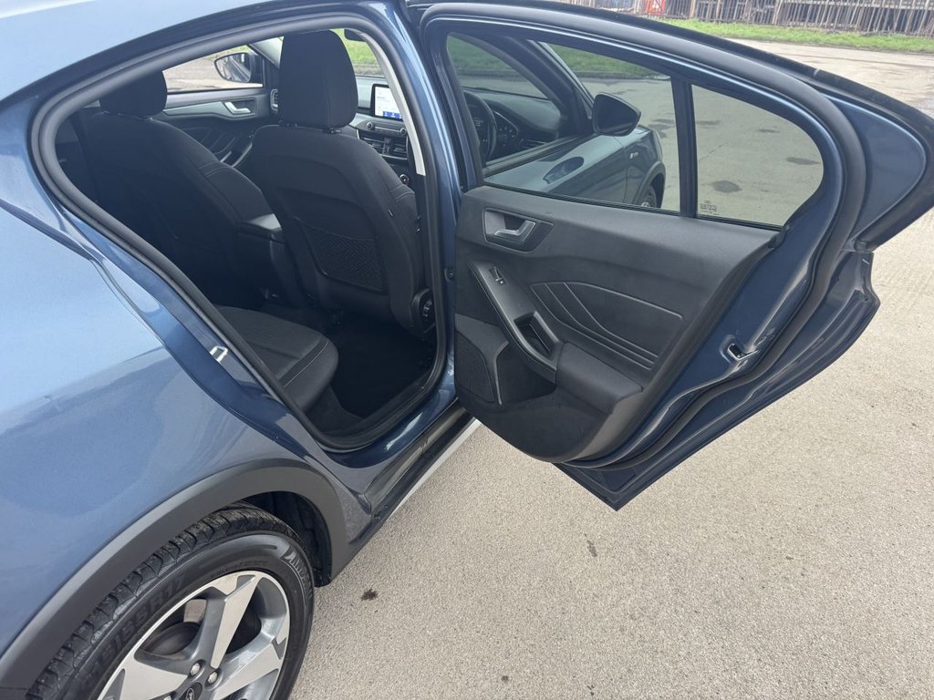 Used Ford Focus 2020 for sale - 77293237: Photo 24