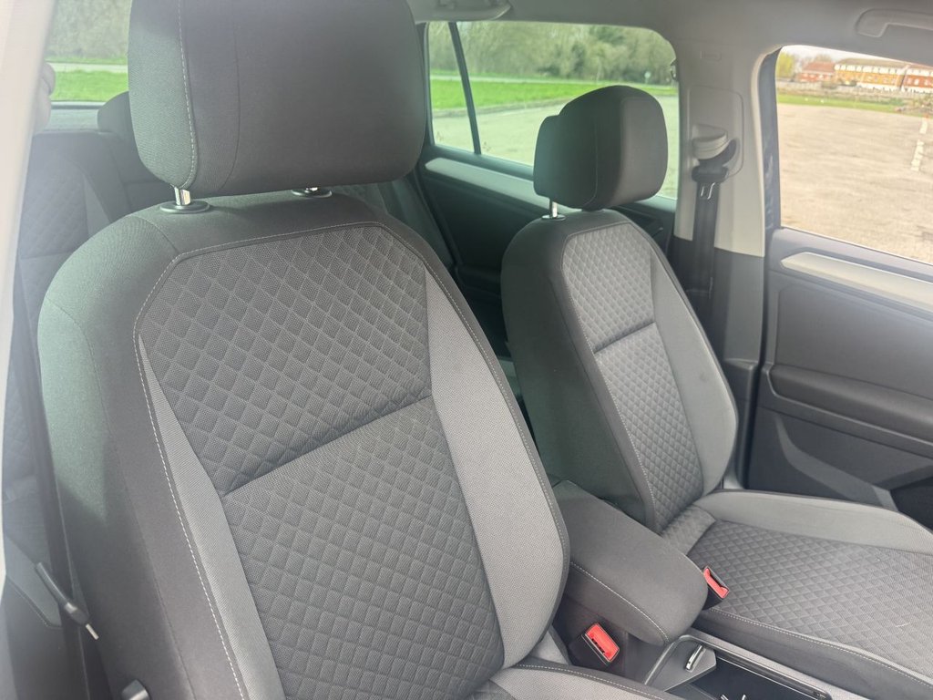 Used Volkswagen Tiguan 2018 for sale - 77200553: Photo 22